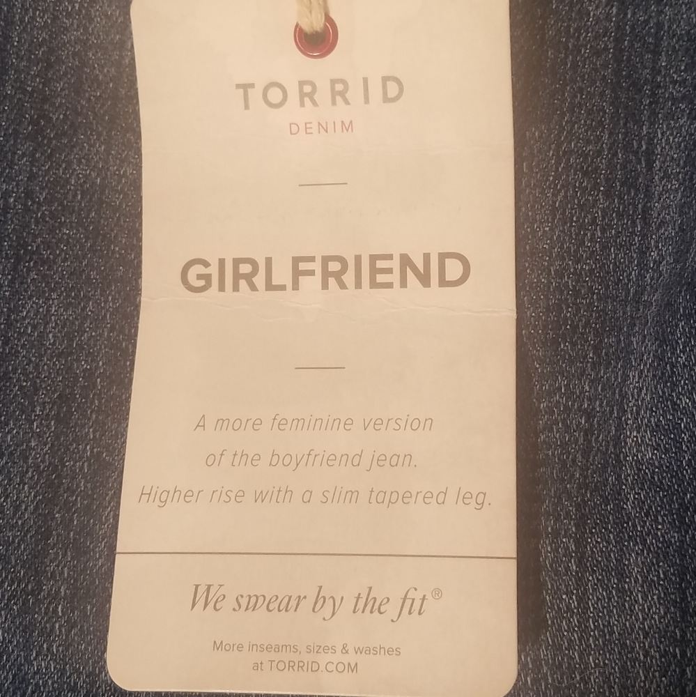 Torrid Girlfriend Jean Plus Size 24 NWT